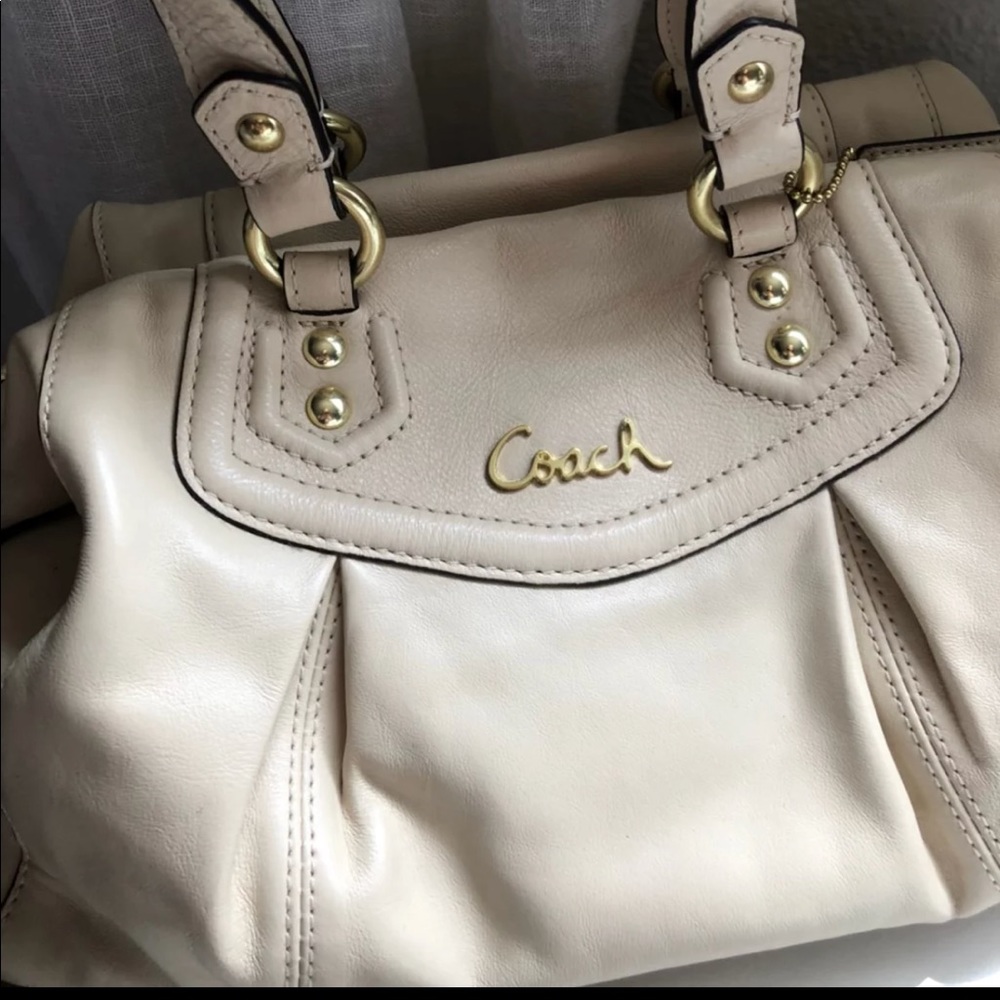 coach purse | sold